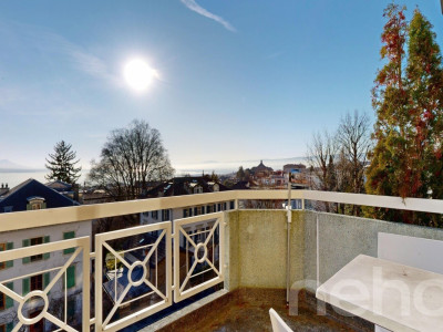 Exclusif: lumineux appartement traversant dans PPE de standing image 1