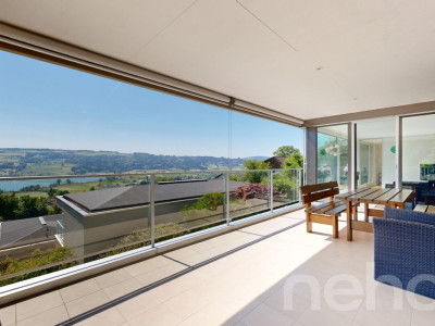 Modernes Einfamilienhaus mit Seesicht, Terrasse & viel Komfort image 3
