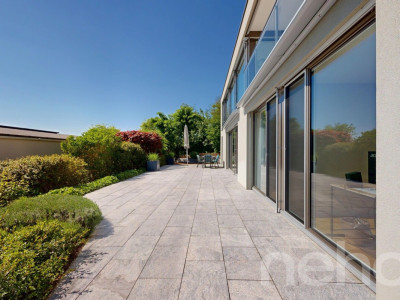 Modernes Einfamilienhaus mit Seesicht, Terrasse & viel Komfort image 10
