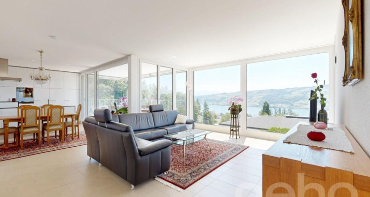 Modernes Einfamilienhaus mit Seesicht, Terrasse & viel Komfort image 4