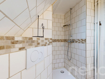 Villa 8 pièces à Cortaillod : volumes dexception et 4 chambres image 11