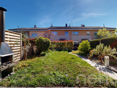 Attraktives Reihenmittelhaus mit Garage und pflegeleichtem Garten image 10