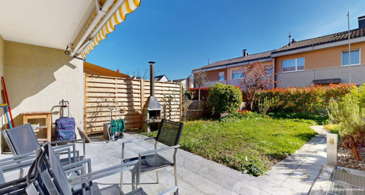 Attraktives Reihenmittelhaus mit Garage und pflegeleichtem Garten image 12