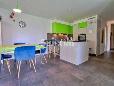 Exclusivité ! Lesprit dune villa, le confort dun appartement proche de la Riviera ! image 3