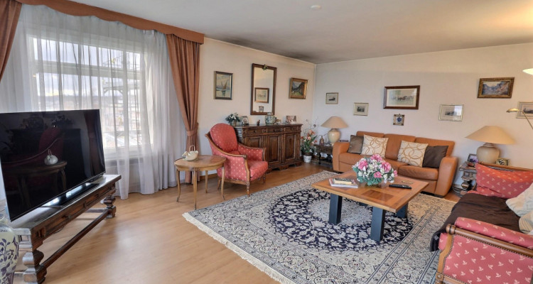 Charmant appartement en viager occupé sans rente, idéalement situé à Mont-sur-Rolle, au coeur de lun des villages les plus prisés de La Côte. image 2
