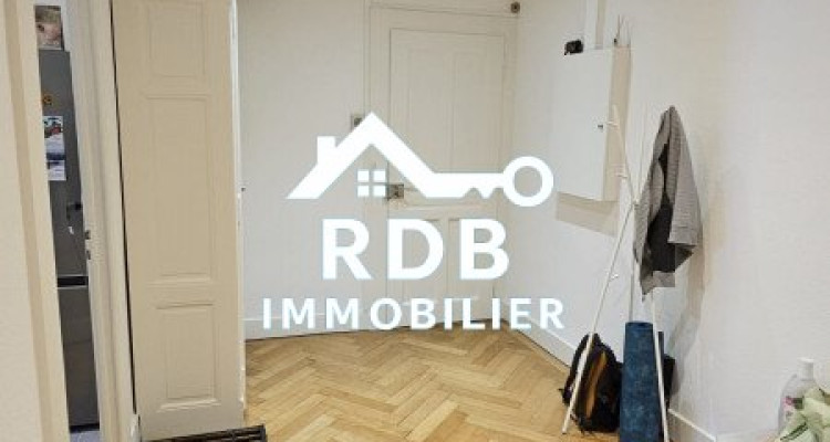 Appartement de 3,5 pièces au 4ème étage situé à Genève 1203 image 3