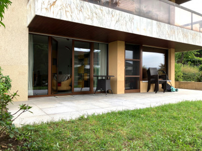 Magnifique 2 pièce meublé avec terrasse de 57m2 à deux min du lac/St-Sulpice VD image 1