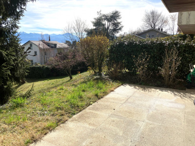 Magnifique 2 pièce meublé avec terrasse de 57m2 à deux min du lac/St-Sulpice VD image 4