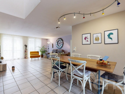 4.5-Zimmer-Duplexwohnung mit grosser Terrasse image 2