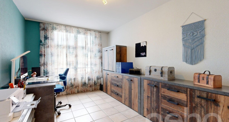 4.5-Zimmer-Duplexwohnung mit grosser Terrasse image 4