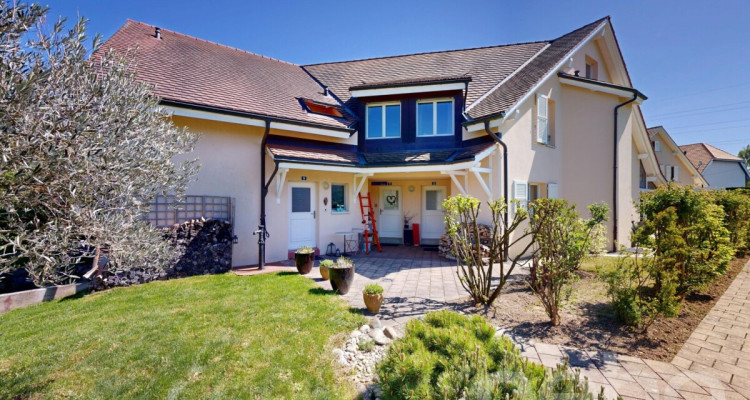 Maison familiale ? 189 m², vue montagnes, jardin et exposition sud image 1