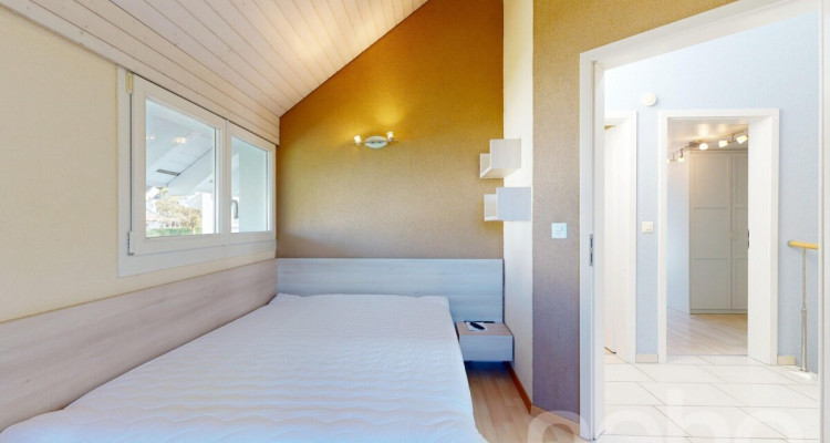 Sonniges Familienglück: 6.5-Zimmer-Einfamilienhaus an naturnaher Lage image 10