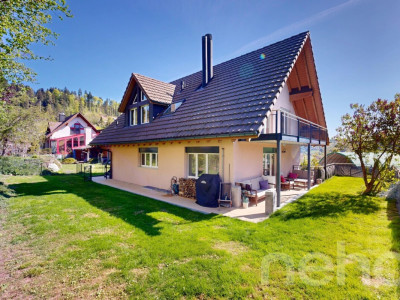 Schönes 9-Zimmer-EFH mit Einliegerwohnung in Madetswil (ZH) image 1
