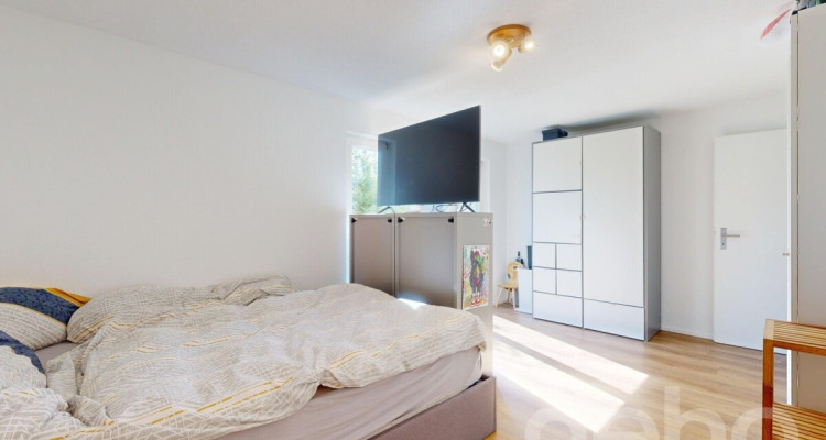 Schönes 9-Zimmer-EFH mit Einliegerwohnung in Madetswil (ZH) image 9