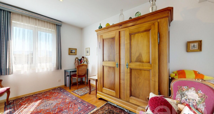 Charmantes 5.5-Zimmer-Eckreihenhaus in begehrter Lage in Zürich image 12