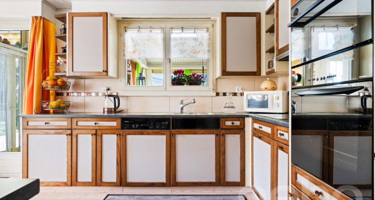 Maison familiale spacieuse avec jardin dans environnement calme image 7