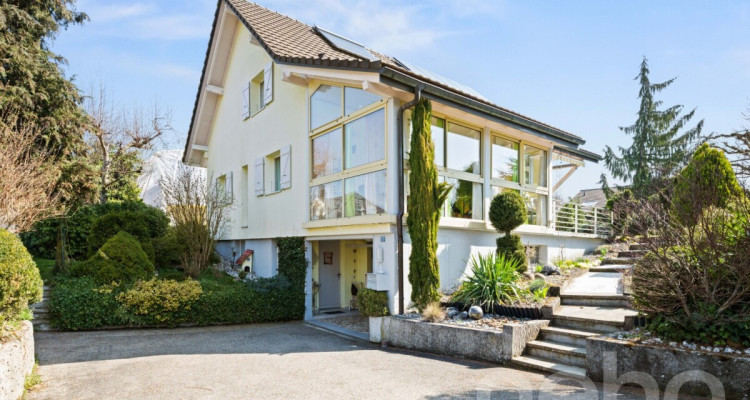 Maison familiale spacieuse avec jardin dans environnement calme image 12