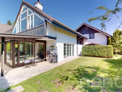 Landhaus in Seenähe image 1