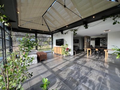 Belle propriété dans un cadre calme et verdoyant image 3