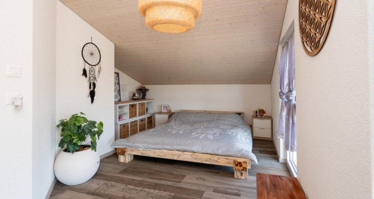 Belle propriété dans un cadre calme et verdoyant image 11