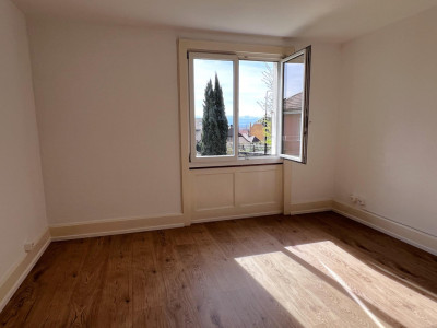 Appartement rez-jardin dans un cadre calme et verdoyant, proche de toutes commodités image 5