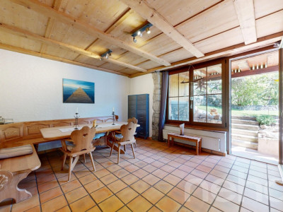 Historisches 6 Zimmerhaus mit Einliegerwohnung und Aussicht image 4