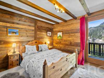Exclusif : Superbe chalet de 5 chambres rénové récemment image 5