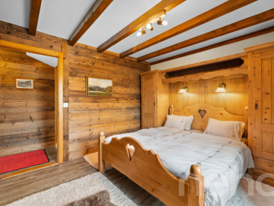 Exclusif : Superbe chalet de 5 chambres rénové récemment image 7