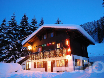 Exclusif : Superbe chalet de 5 chambres rénové récemment image 11