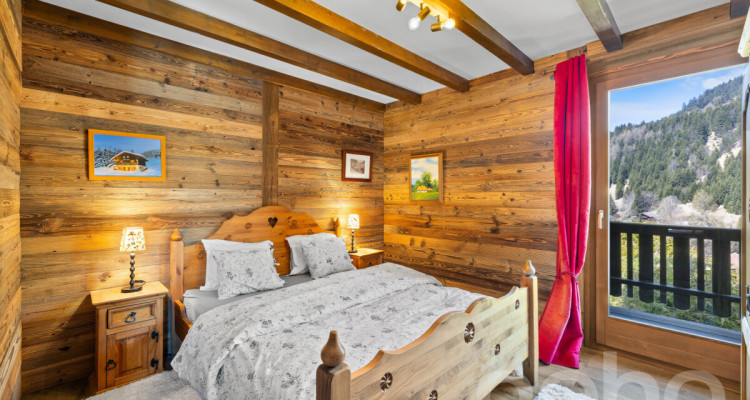 Exclusif : Superbe chalet de 5 chambres rénové récemment image 5