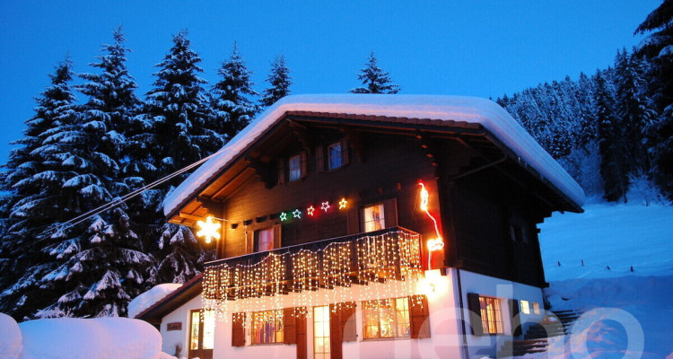 Exclusif : Superbe chalet de 5 chambres rénové récemment image 11
