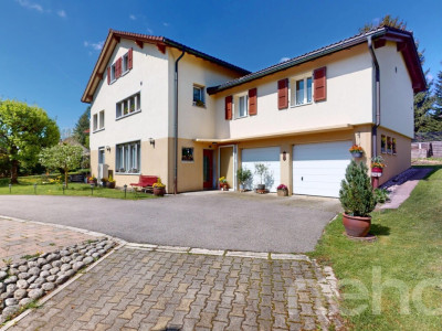 Spacieuse villa au fort potentiel, calme, avec appartement indépendant image 2