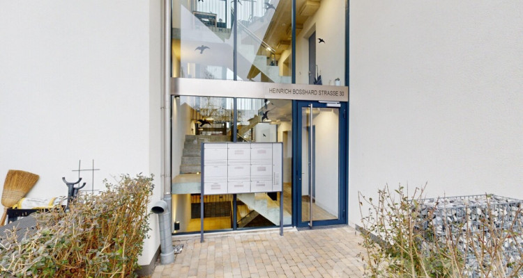 Neuwertige Dachgeschosswohnung mit hochwertigem Ausbaustandard image 12