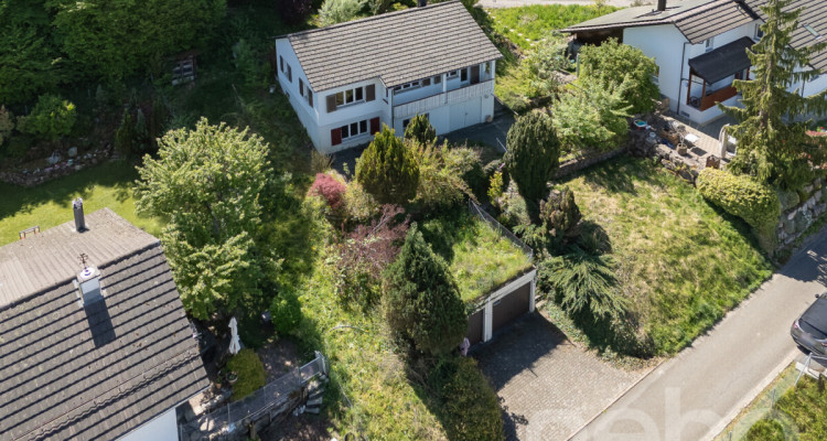 5-Zimmer Haus mit Charme und grossem Garten - mit Neubaupotenzial image 2