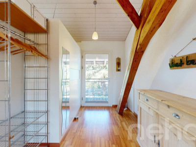 Grosszügige und Charmante Dachwohnung mit grossem Balkon image 9