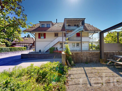 Grosszügige und Charmante Dachwohnung mit grossem Balkon image 11