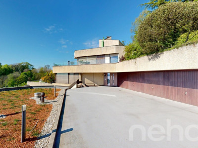 Objet rare : Un belvédère de 180m² avec terrasse monumentale de 200m² image 12