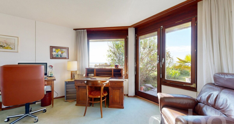 Objet rare : Un belvédère de 180m² avec terrasse monumentale de 200m² image 11