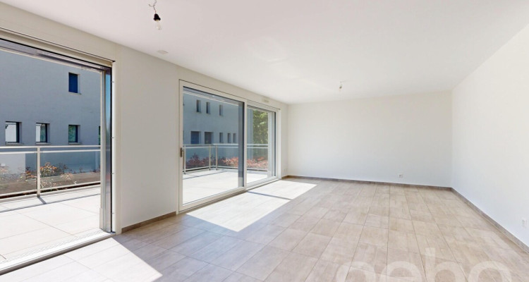 Spacieux 3.5 pièces avec grand terrasse et situation idéale image 5