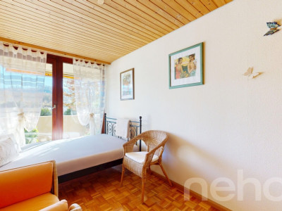 Lichtdurchflutete 5.5-Zimmer-Wohnung mit sonnigem Balkon image 9