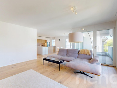 Neuwertige 5.5-Zimmer-Maisonettewohnung in Spreitenbach image 1