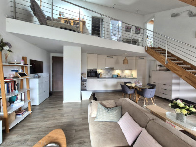 Coup de cœur assuré ! Superbe attique duplex 4,5 pièces à deux pas du lac image 6
