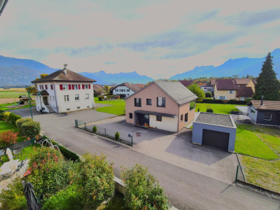 Coup de coeur assuré ! Superbe attique duplex 4,5 pièces à deux pas du lac image 3
