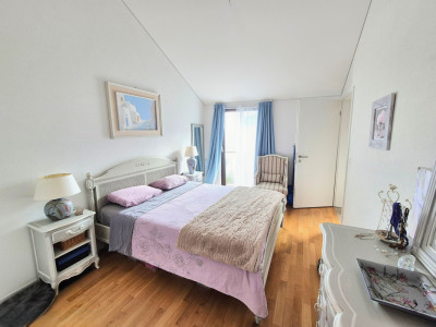 Coup de coeur assuré ! Superbe attique duplex 4,5 pièces à deux pas du lac image 7