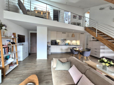 Coup de coeur assuré ! Superbe attique duplex 4,5 pièces à deux pas du lac image 6