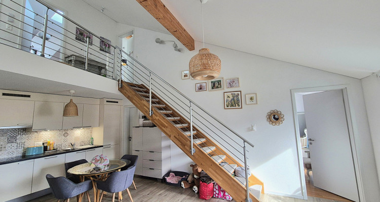 Coup de cœur assuré ! Superbe attique duplex 4,5 pièces à deux pas du lac image 4