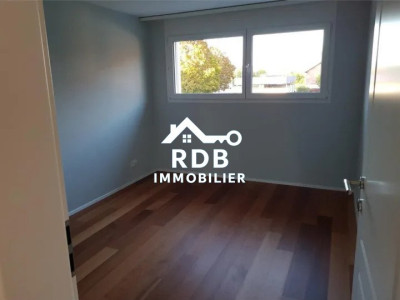 Appartement 4,5 pièces de 102 m² avec balcon situé à Salavaux 1585 image 4