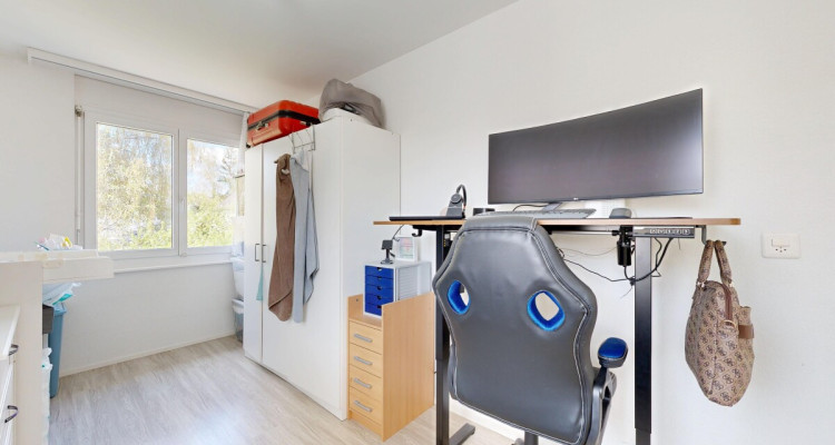 4.5-Zimmer-Duplexwohnung mit zusätzlichem Raumangebot in Henau image 9
