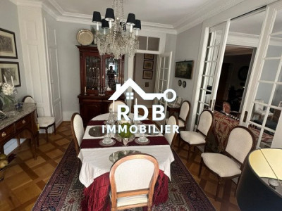 Appartement de 6,5 pièces au 1er étage à Genève 1206 image 3