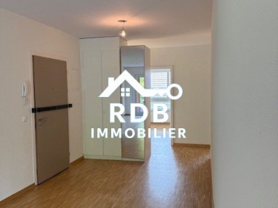 Appartement de 5 pièces au 5ème étage situé à Versoix 1290 image 3